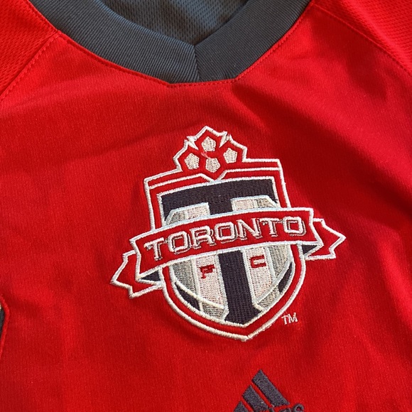 Adidas Toronto FC Infant Jersey; 12-18 months - Picture 2 of 4